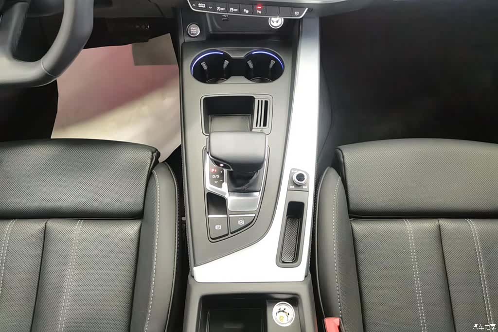 Audi A4L, 2023 16