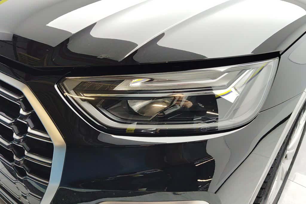 Audi Q5L, 2022 все фото