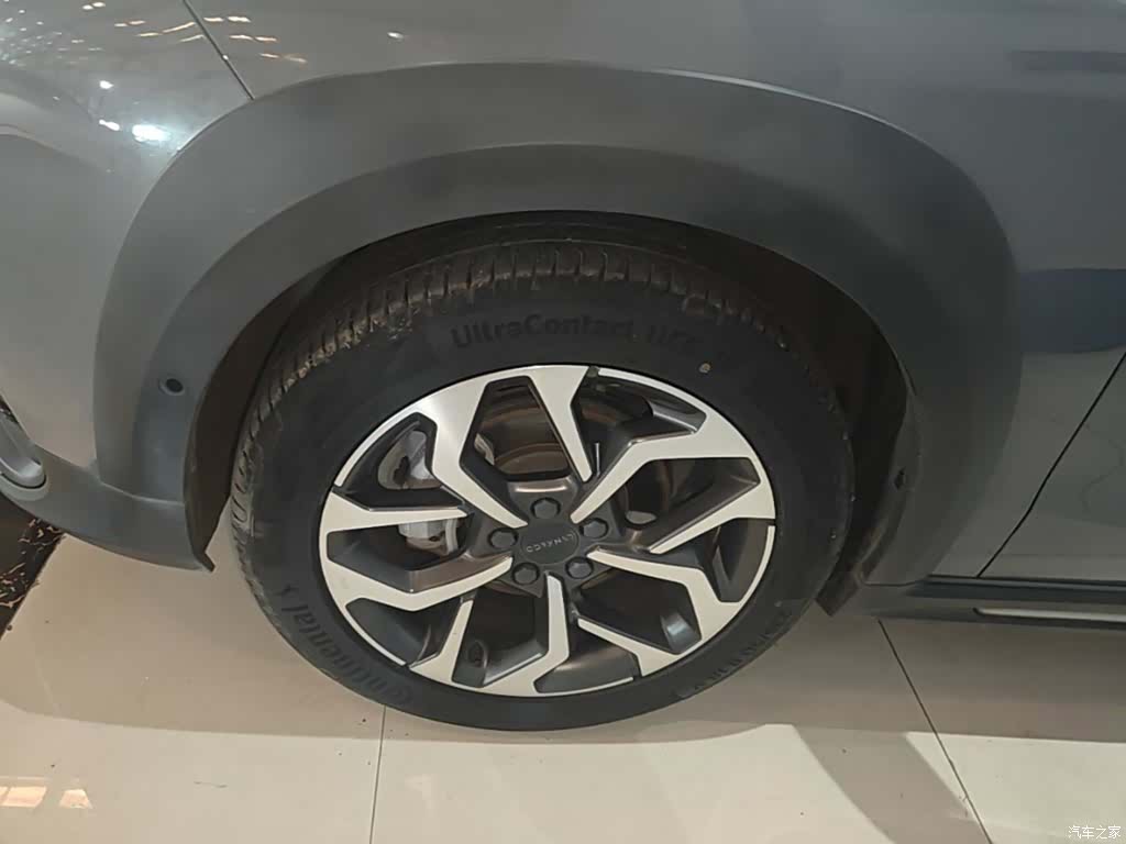 Lynk & Co 01, 2020 23