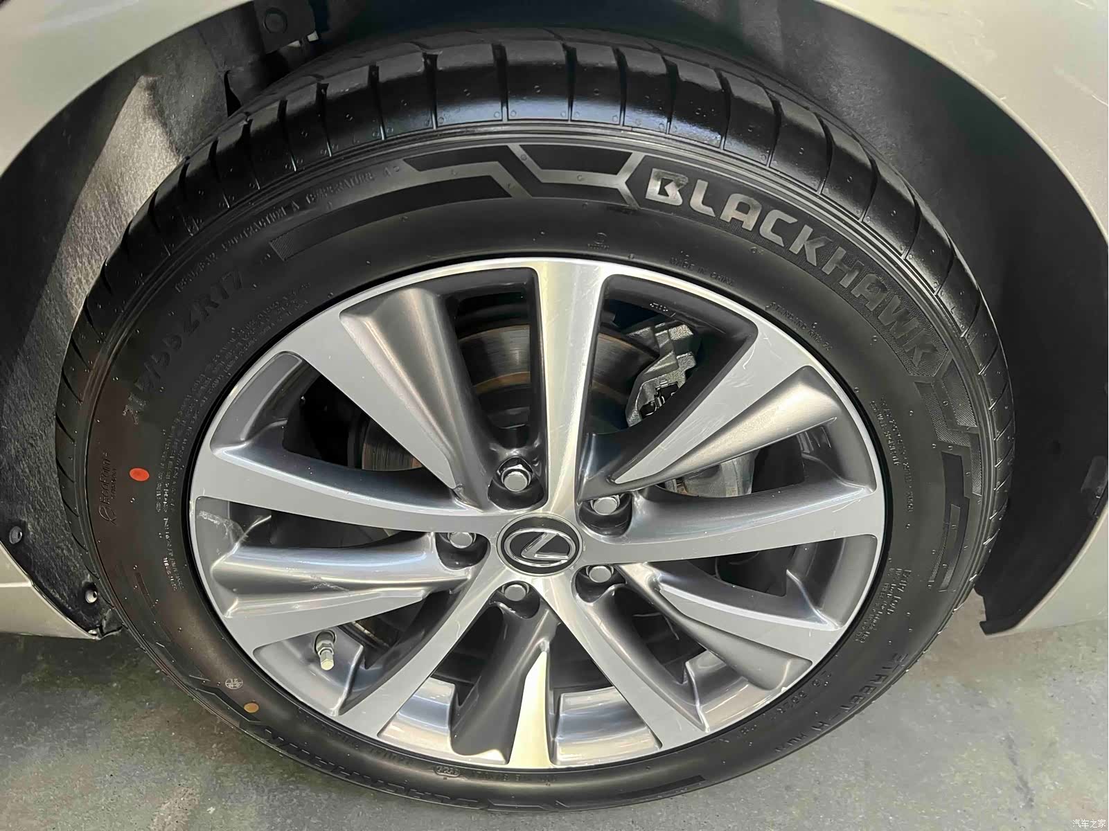 Lexus ES, 2021 17