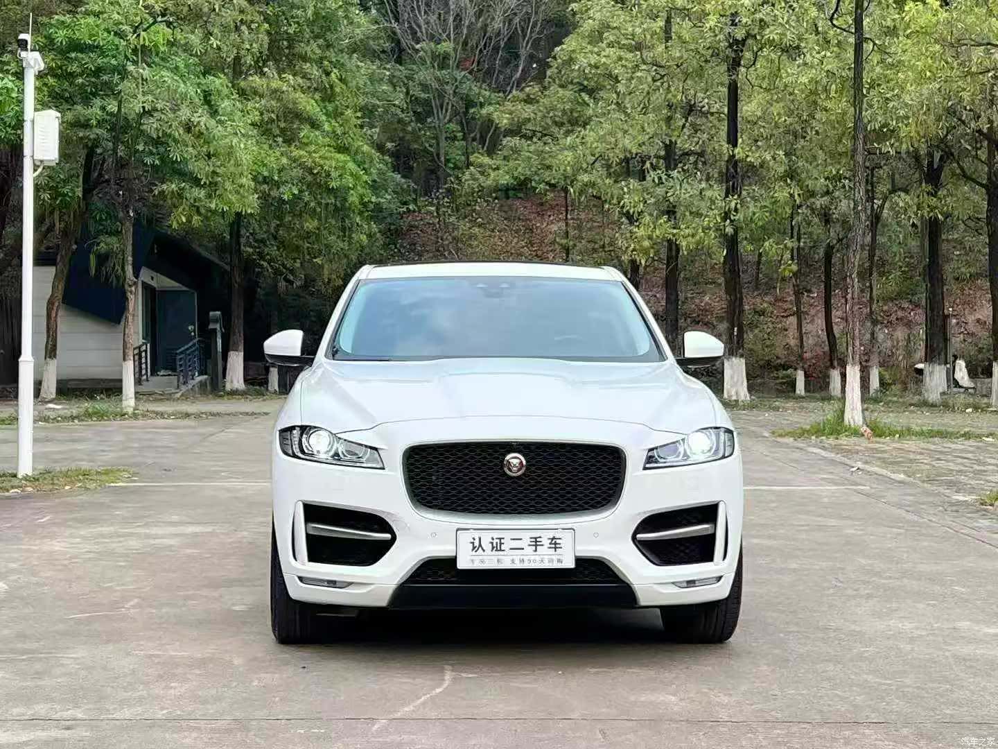 Jaguar F-PACE, 2017 2
