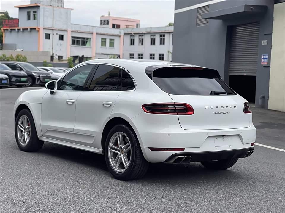 Porsche Macan Porsche Macan