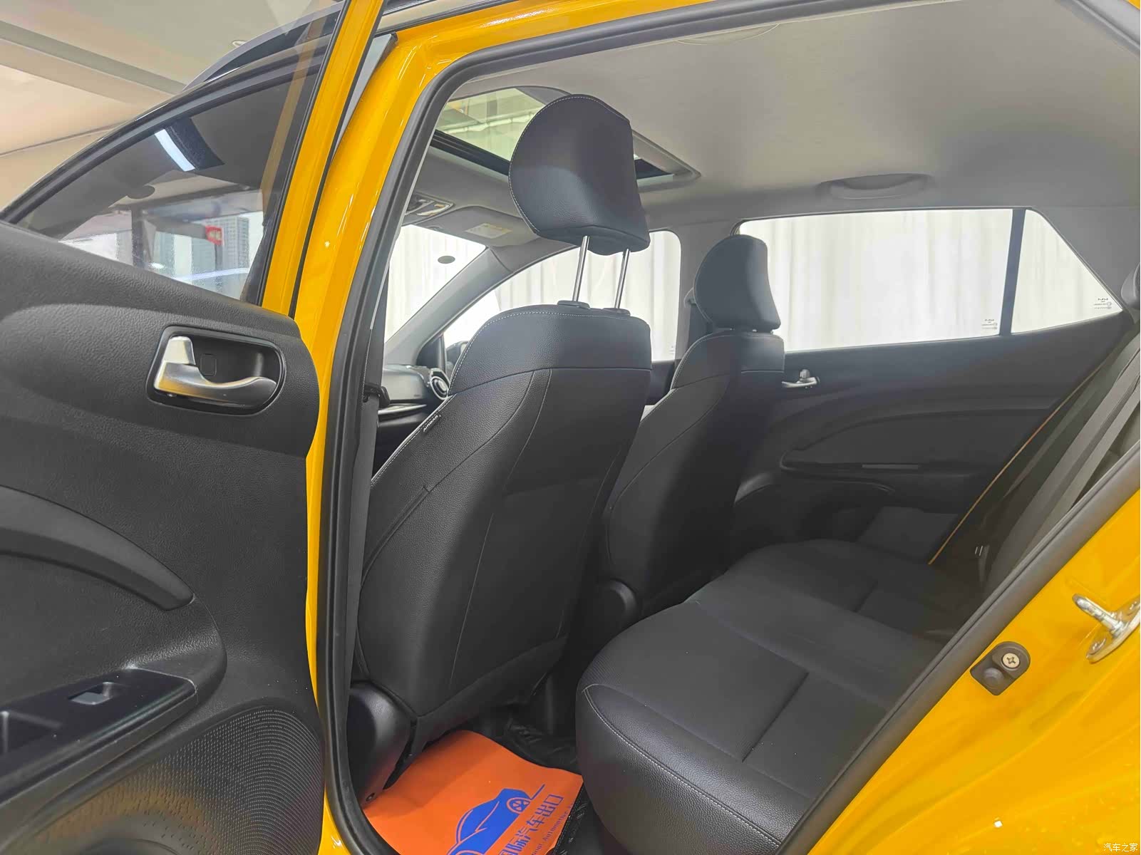Kia KX1, 2021 8