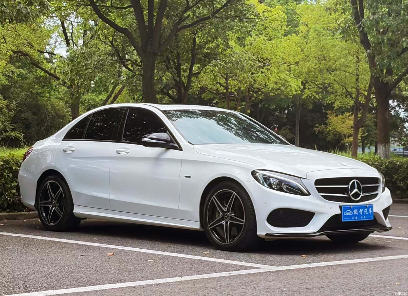 Mercedes-Benz C-Class, 2018 3