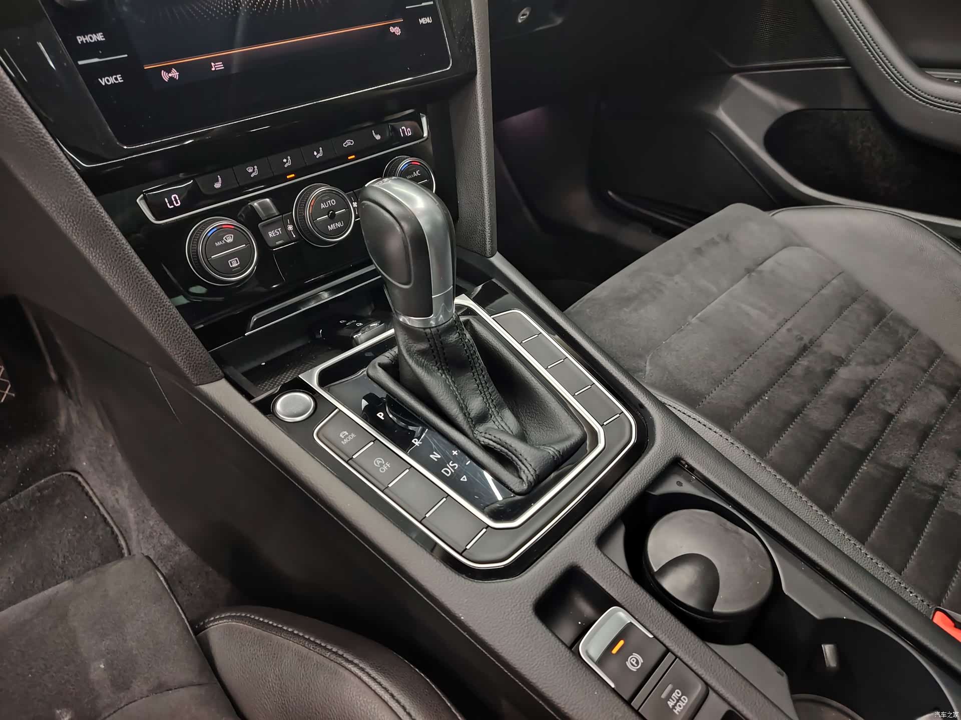 Volkswagen Variant, 2018 14