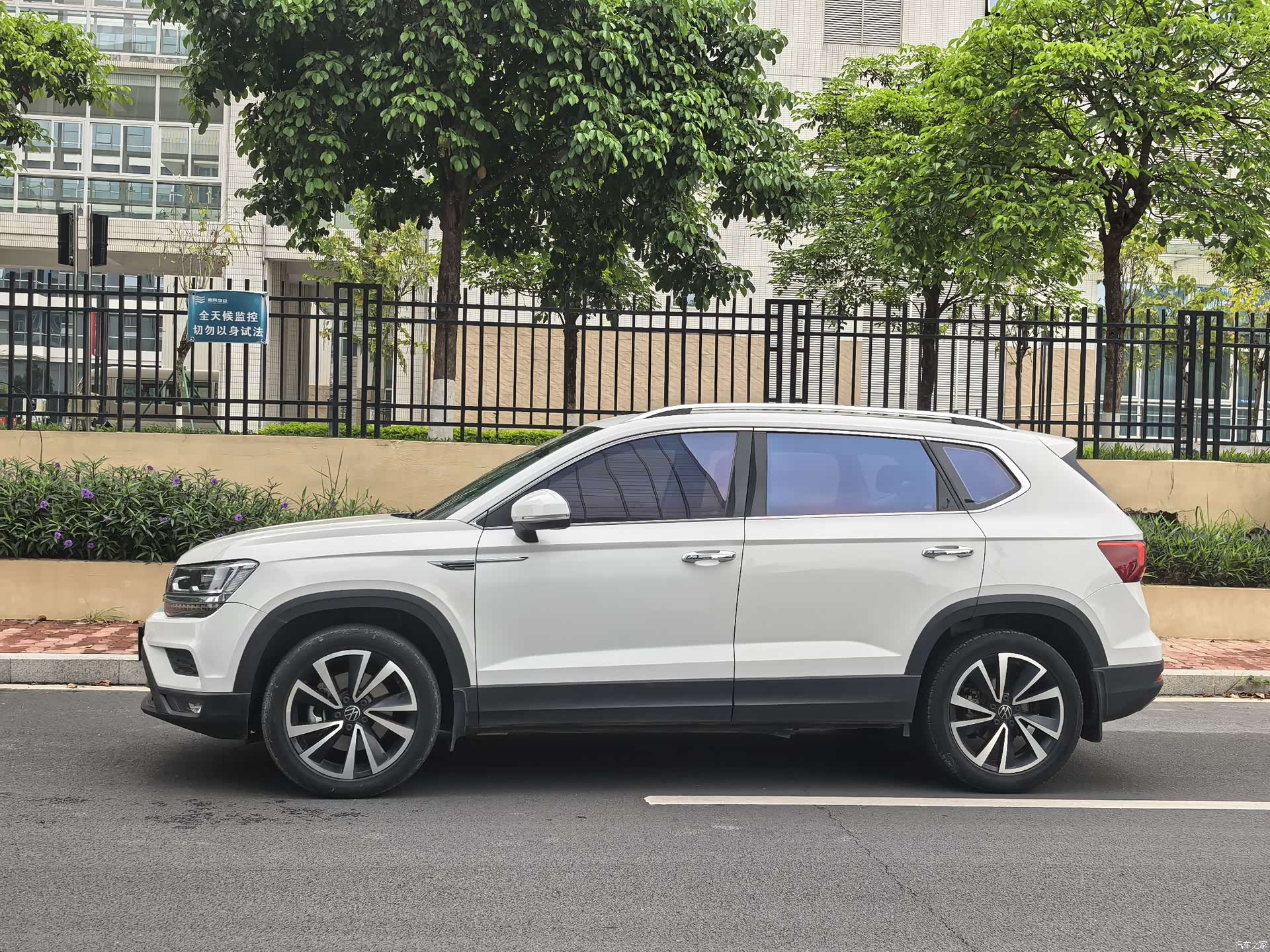 Volkswagen Tharu, 2022 3