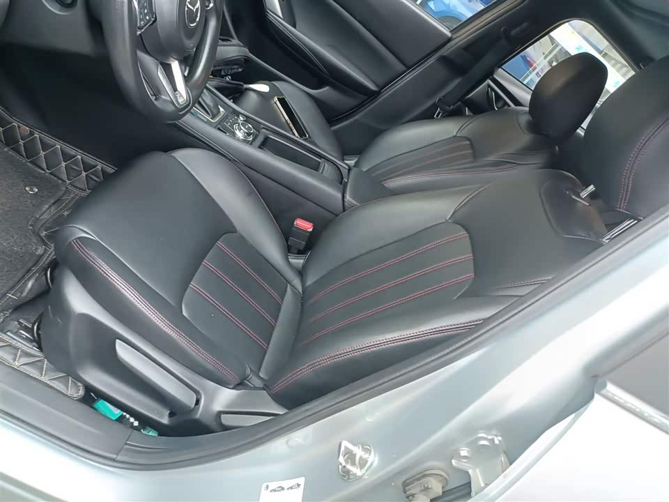 Mazda CX-4