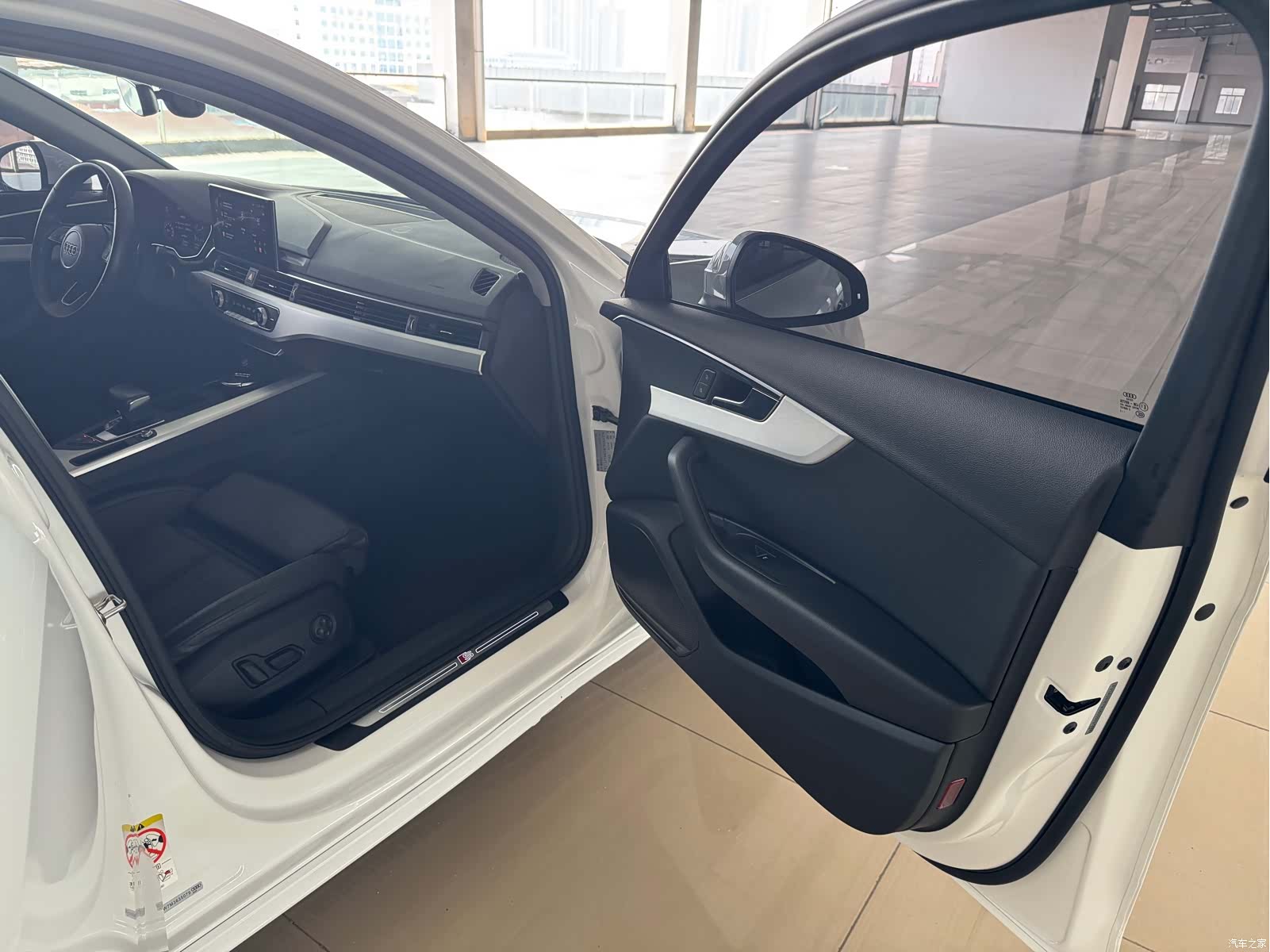 Audi A4L, 2021 13