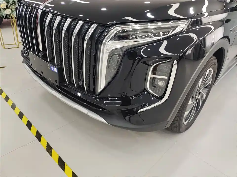 Hongqi HS7 PHEV