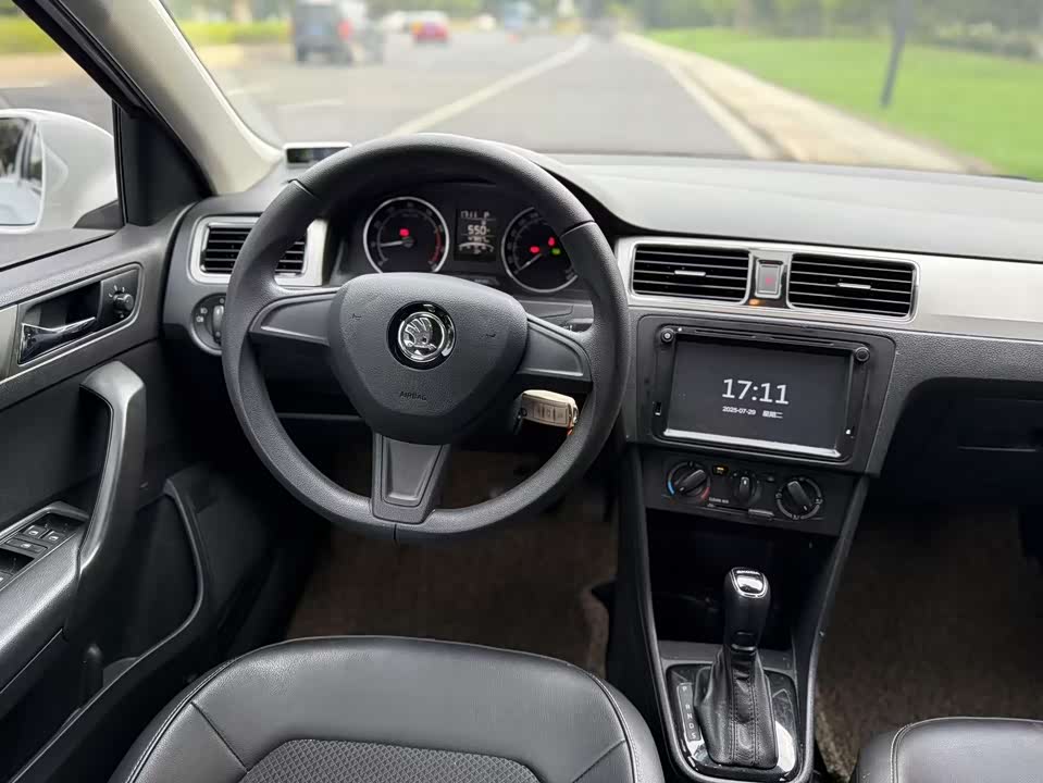 Skoda Xindong