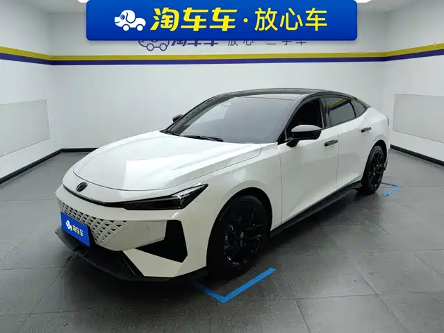Changan UNI-V 2025 — купить из Китая под заказ