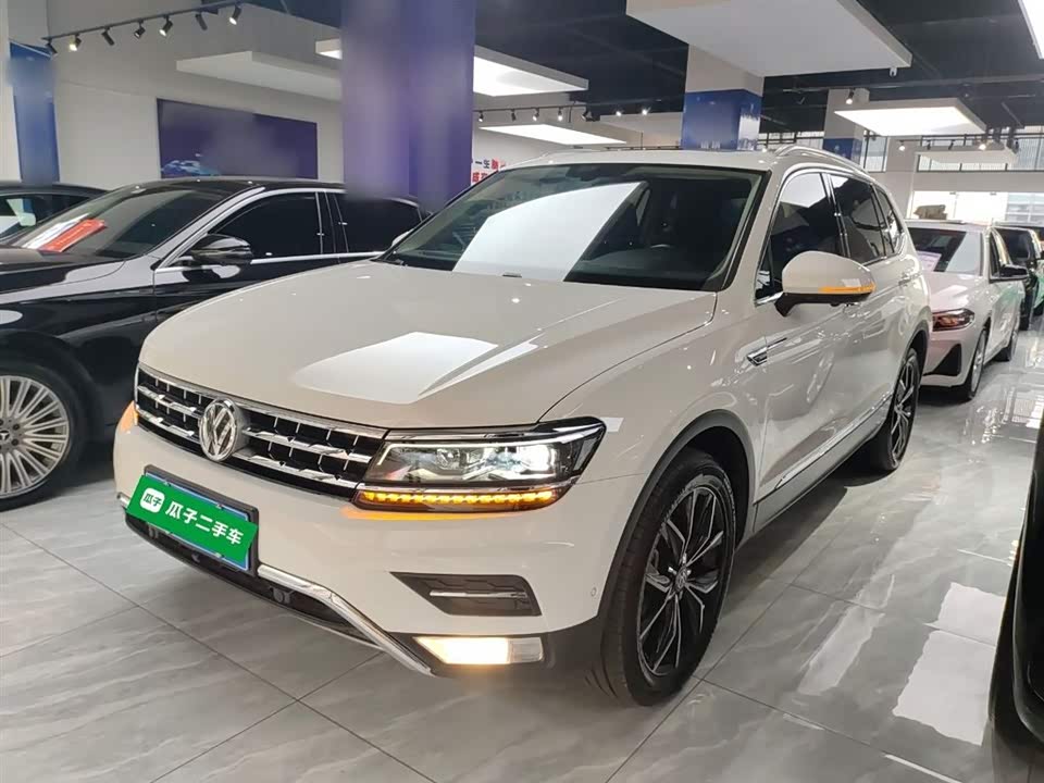 Volkswagen Tiguan L
