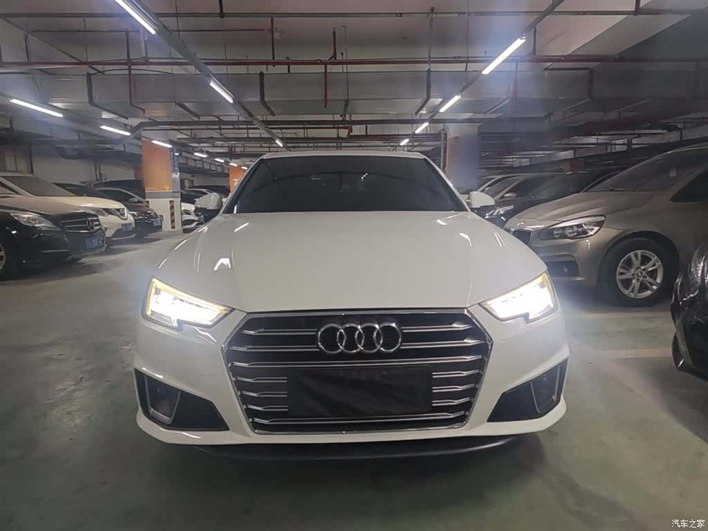 Audi A4L, 2020 3