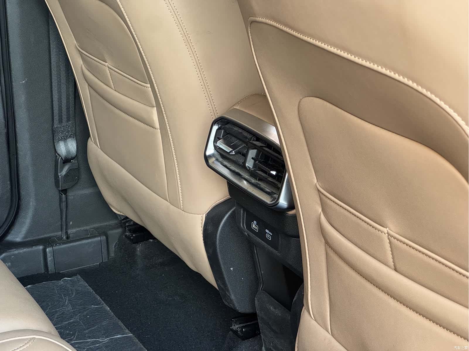 Jetour Traveller, 2023 20