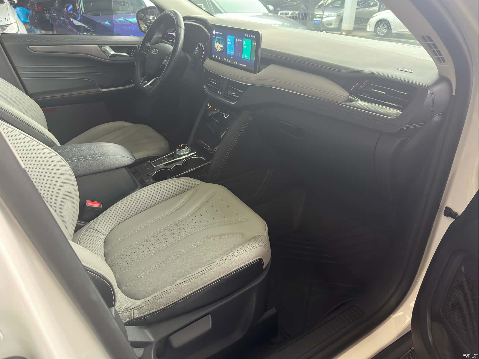 Ford Escape, 2022 17