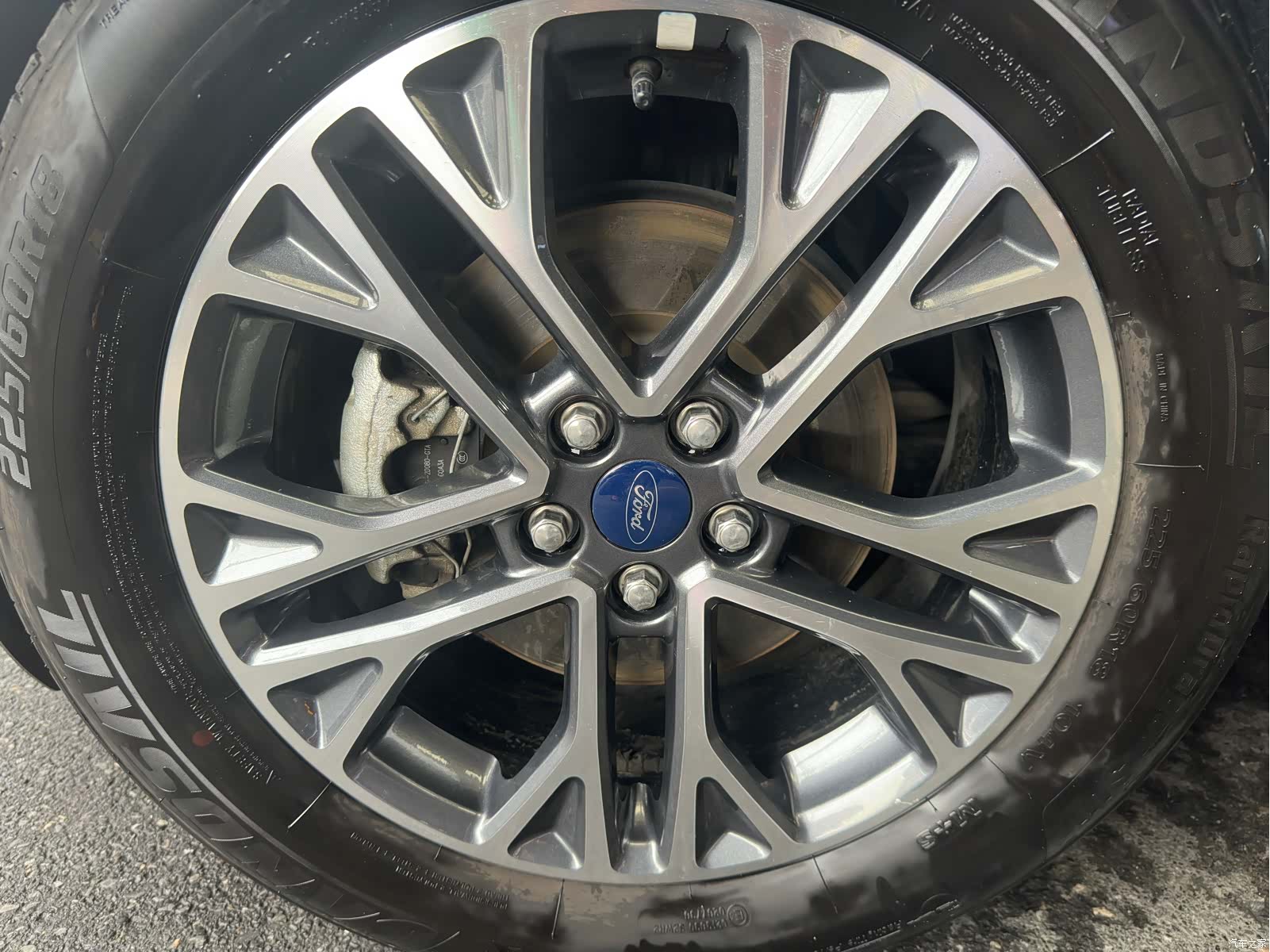 Ford Escape, 2022 10