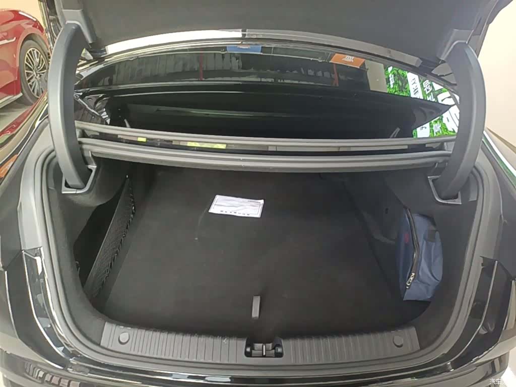 BYD Seal, 2025 19