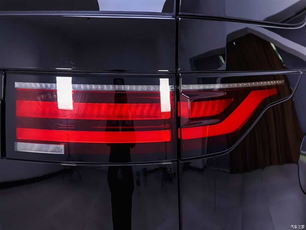 Land Rover Discovery, 2024 9