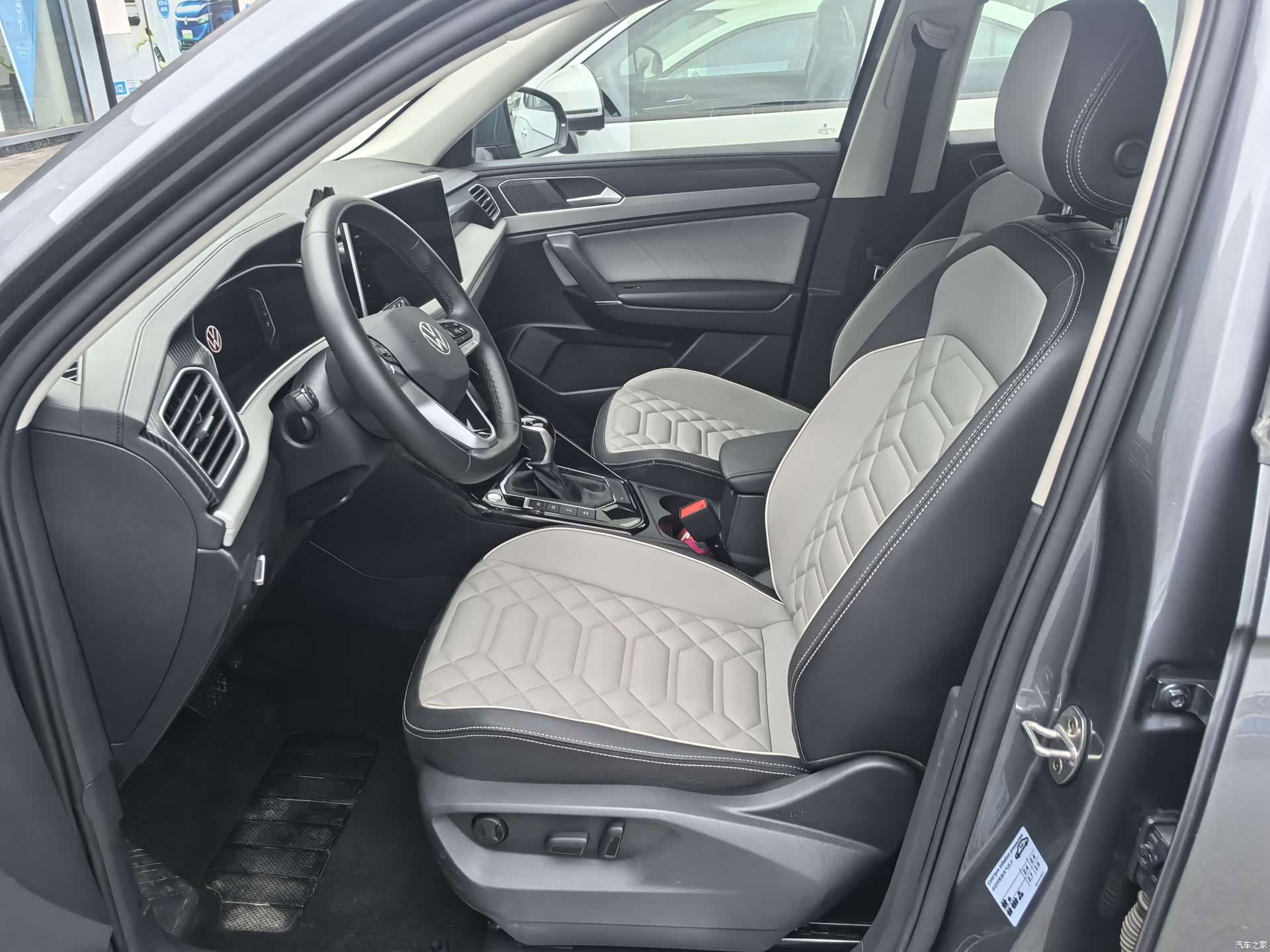 Volkswagen Tayron, 2024 4