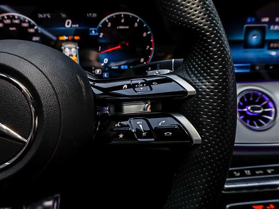 Mercedes-Benz E-class Mercedes-Benz E-class