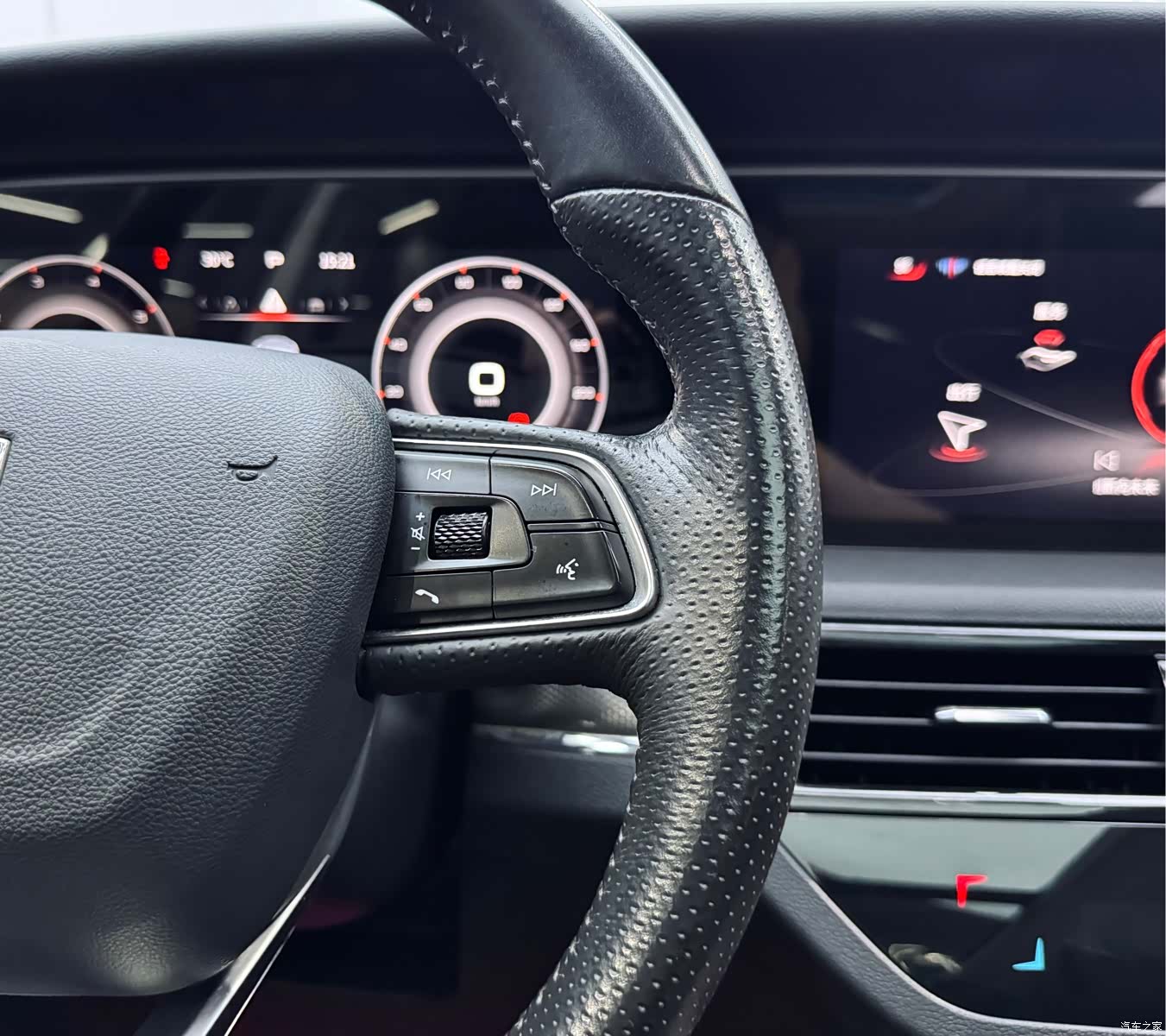 Hongqi HS5, 2022 19