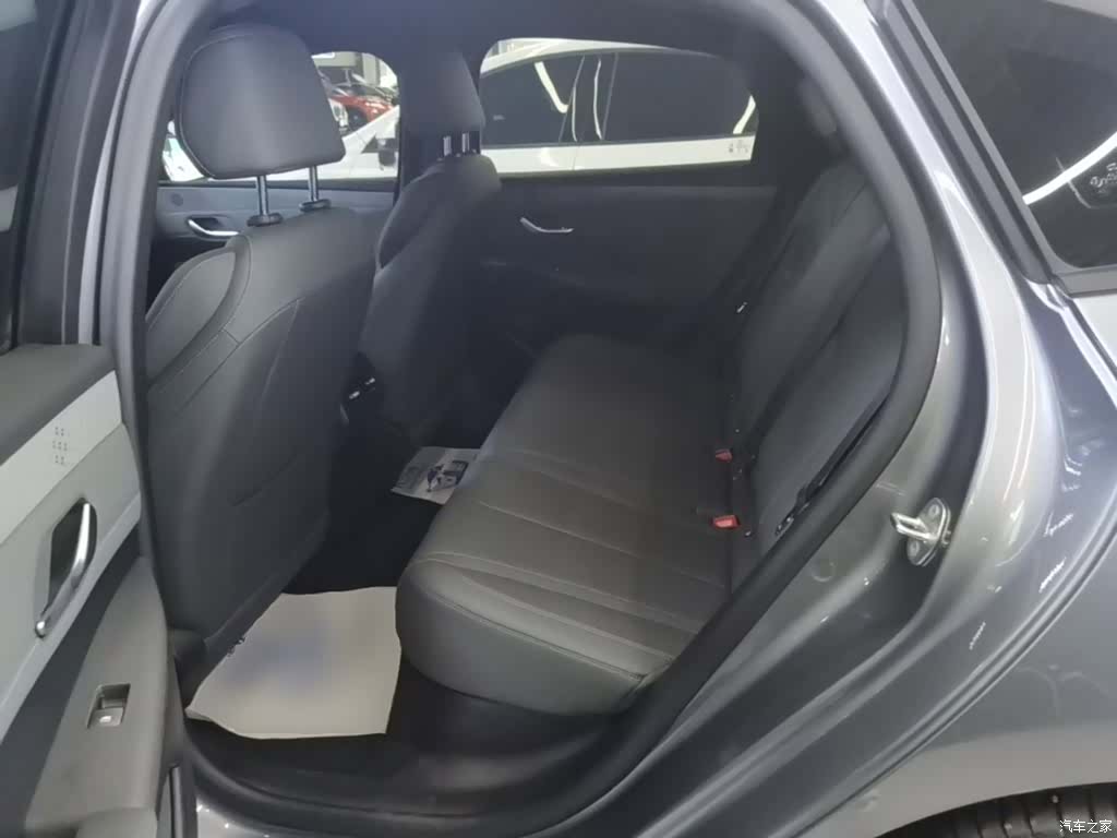 BYD Qin, 2025 17