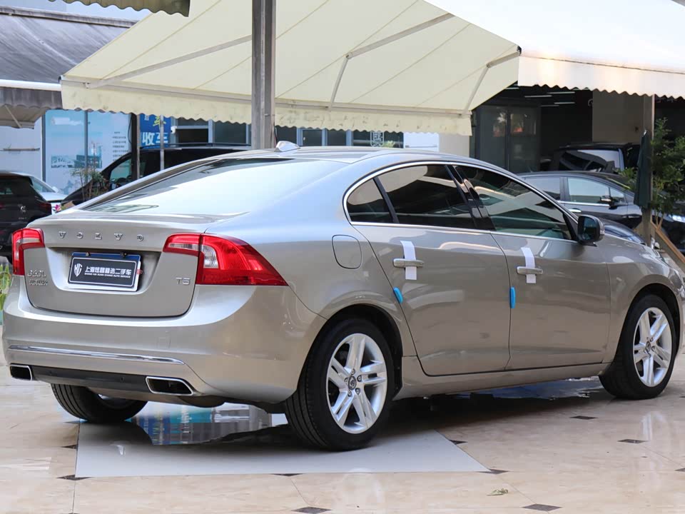 Volvo S60