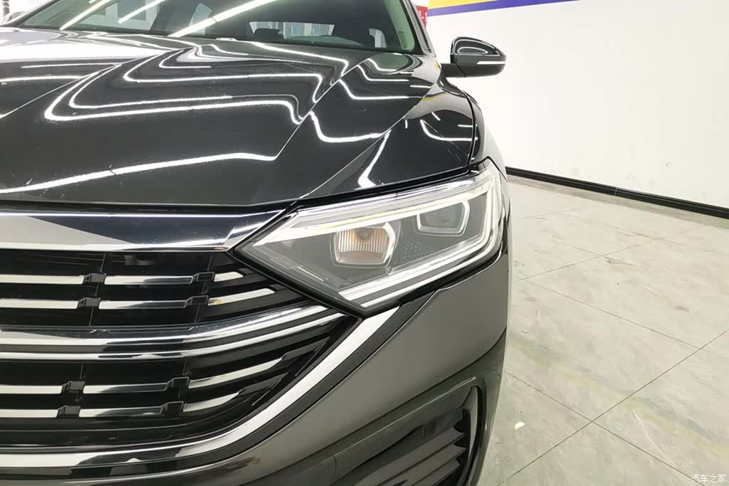Volkswagen Sagitar, 2023 все фото