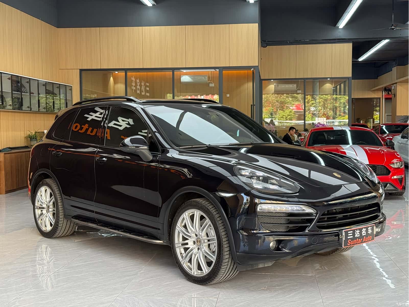 Porsche Cayenne, 2012 3