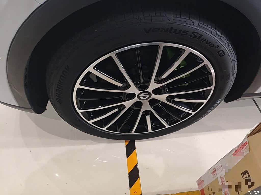 Leapmotor C11, 2025 23