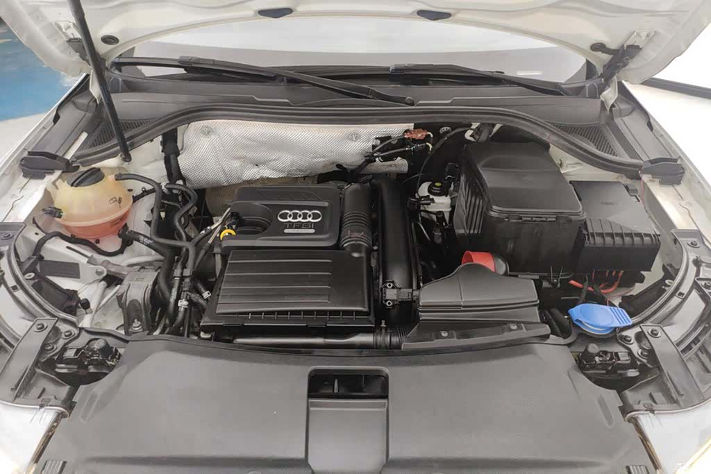 Audi Q3, 2016 10