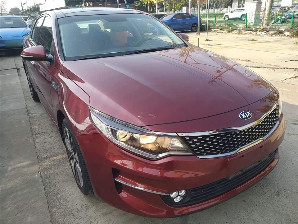 Kia K5