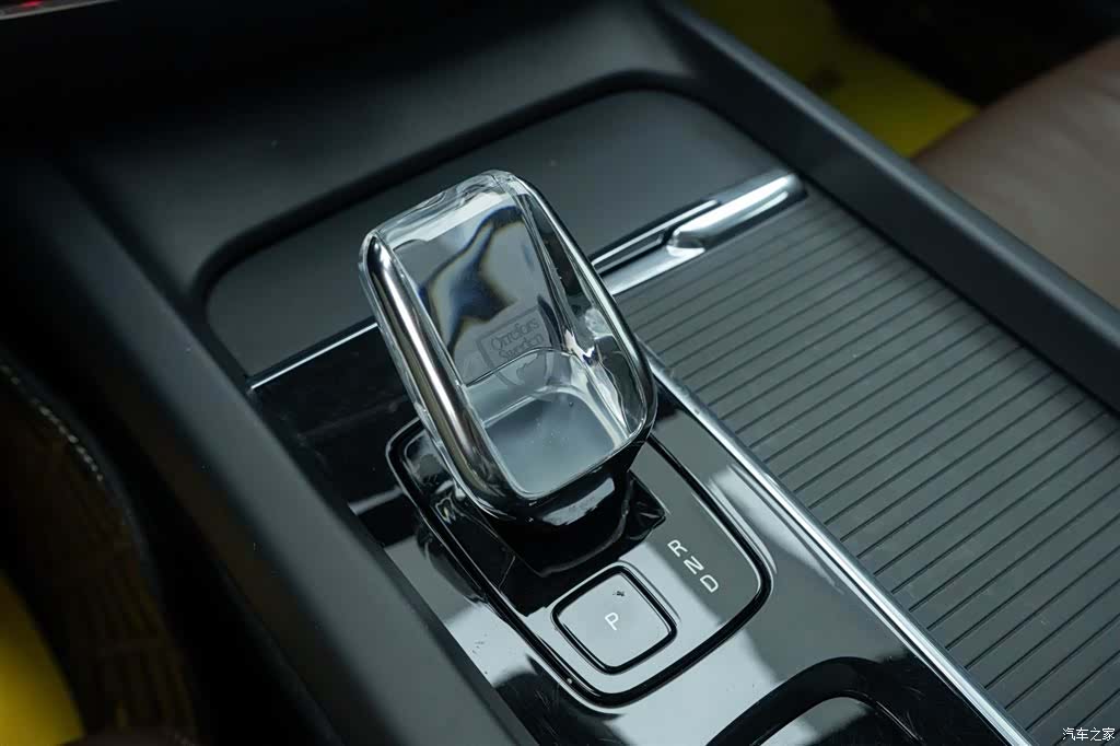 Volvo S60, 2023 14