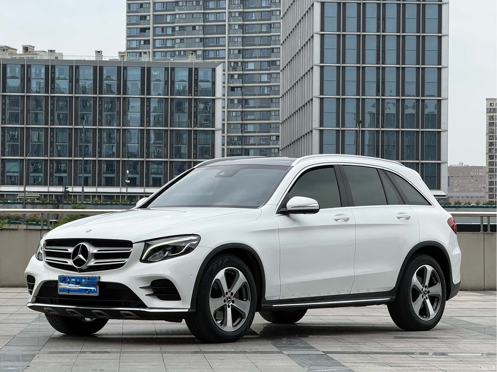 Mercedes-Benz GLC, 2017 1