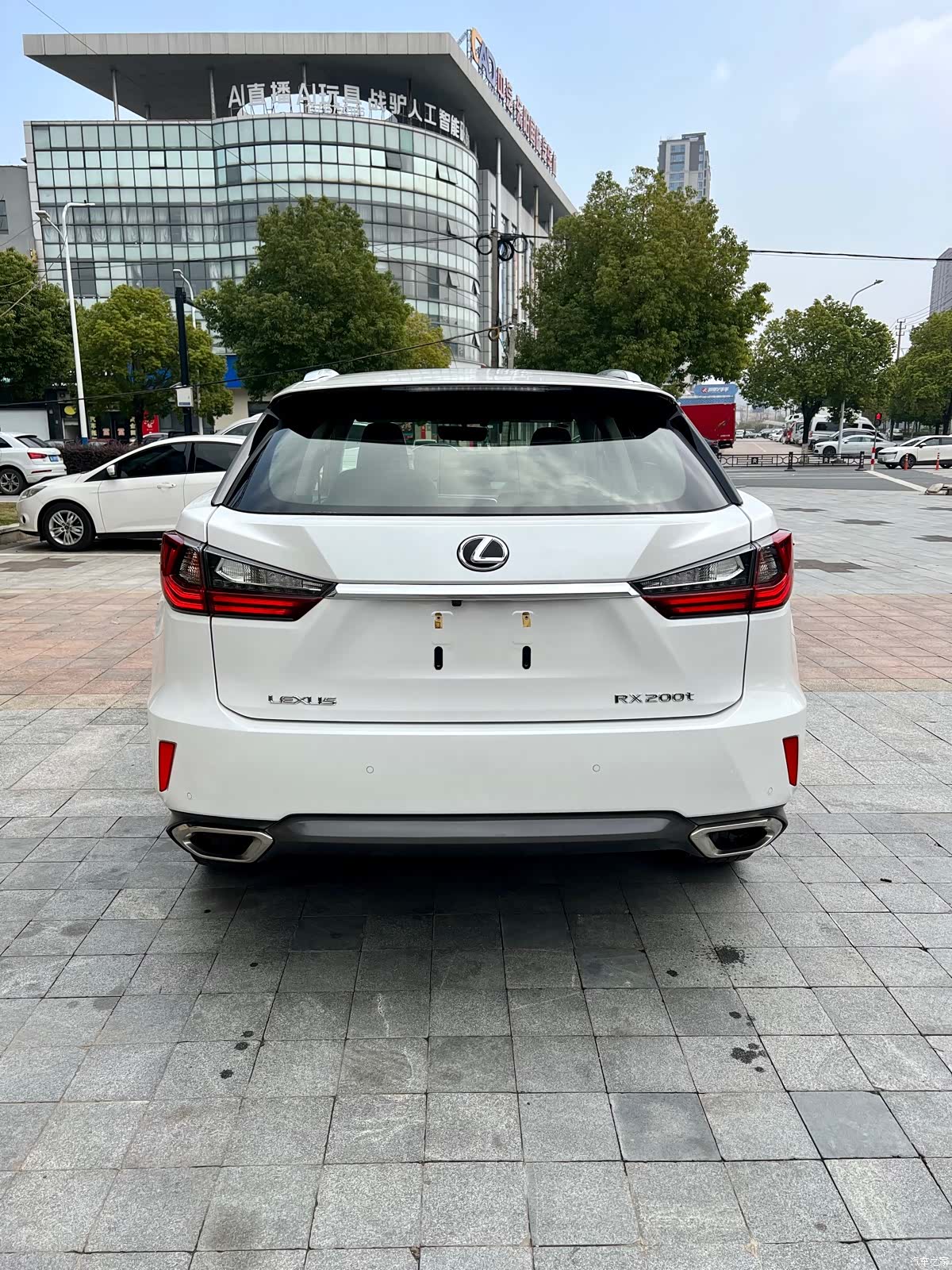Lexus RX, 2016 17