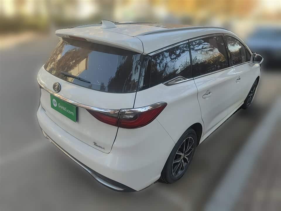 BYD Song MAX