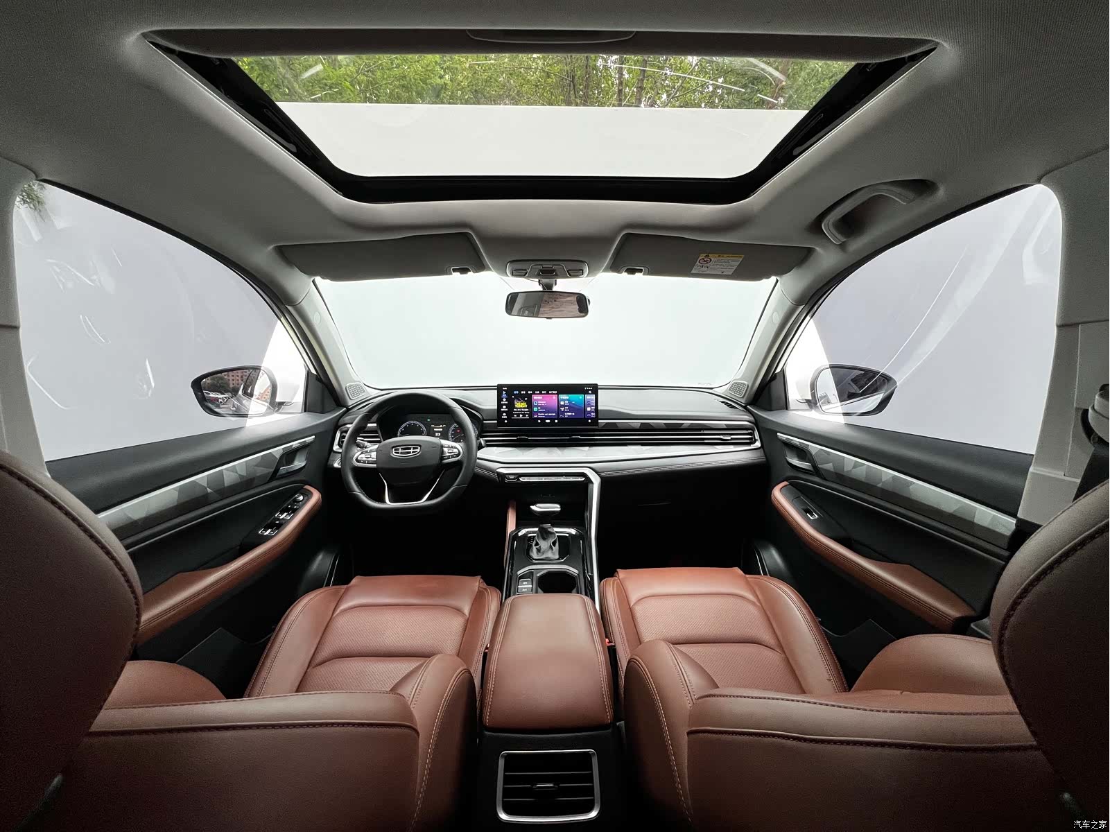 Geely X6, 2022 20
