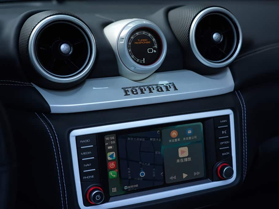 Ferrari California T