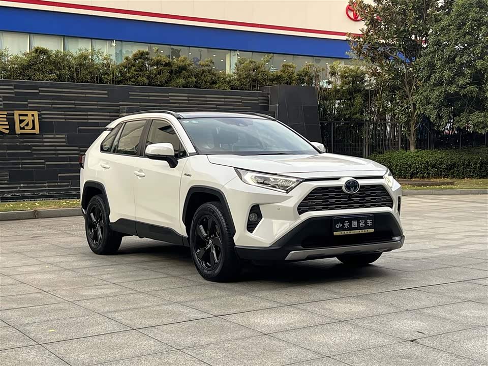 Toyota RAV4 Rongfang