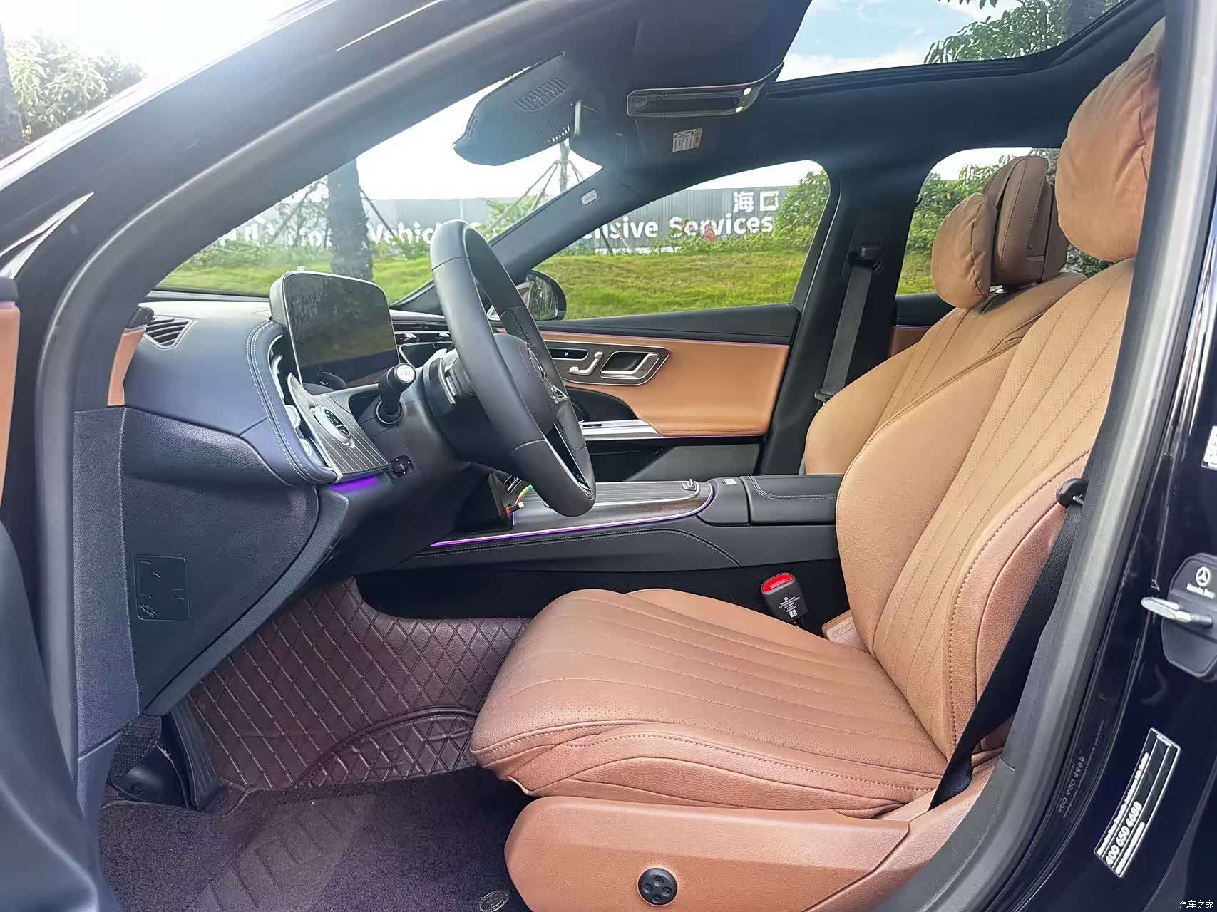 Mercedes-Benz E-Class, 2025 4