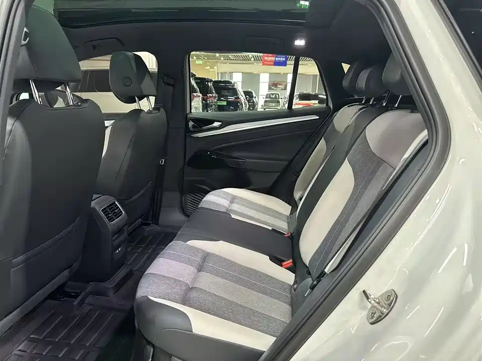 Volkswagen ID.4 CROZZ