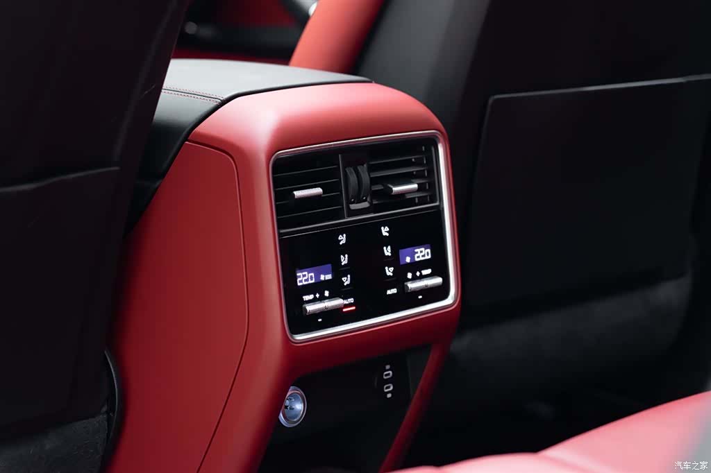 Porsche Cayenne, 2022 13
