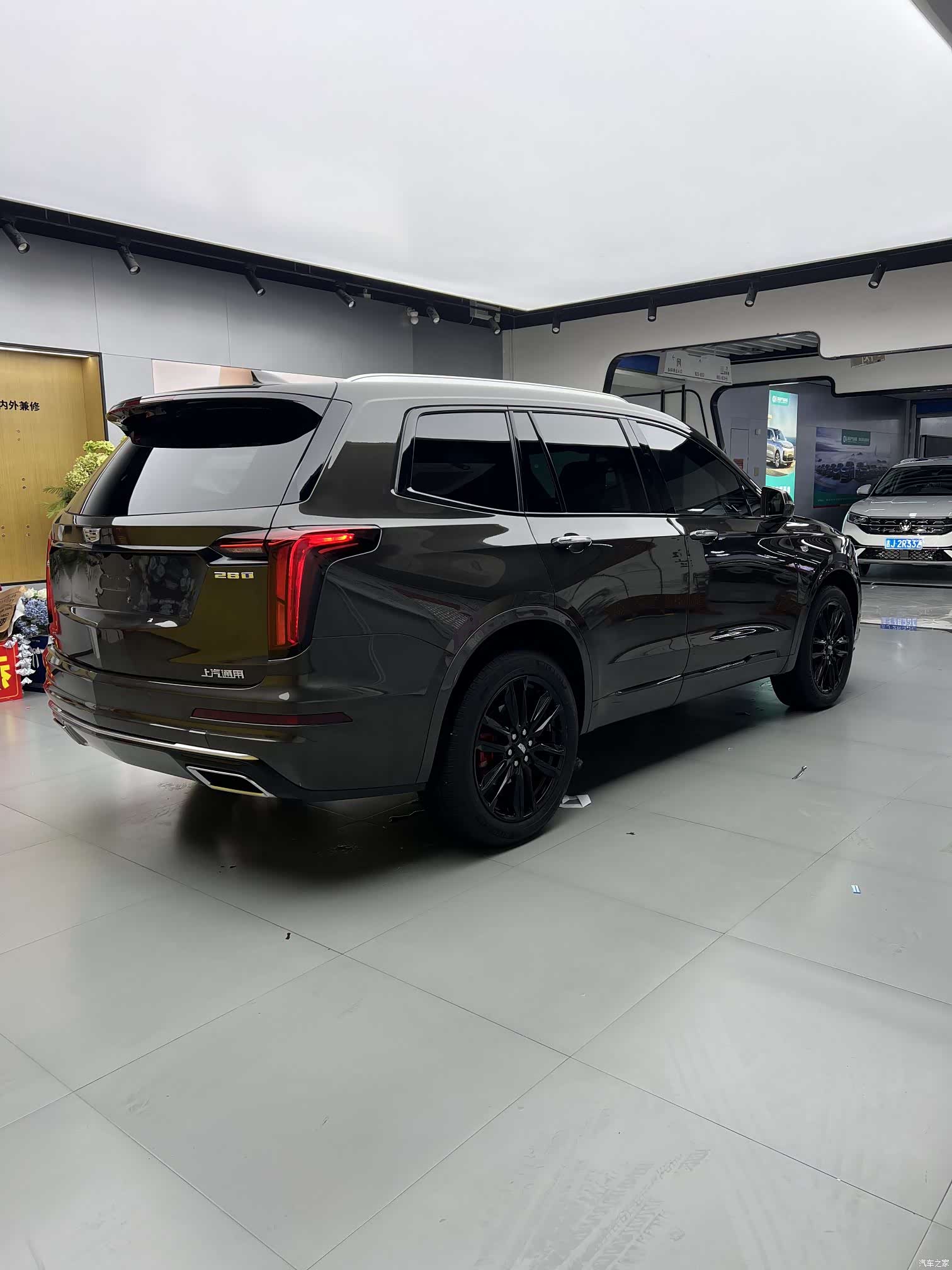 Cadillac XT6, 2023 9