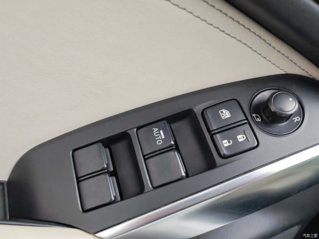 Mazda CX-4, 2016 9
