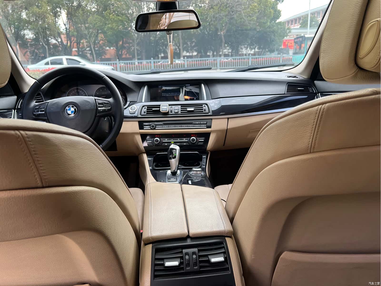 BMW 5 Series, 2012 13