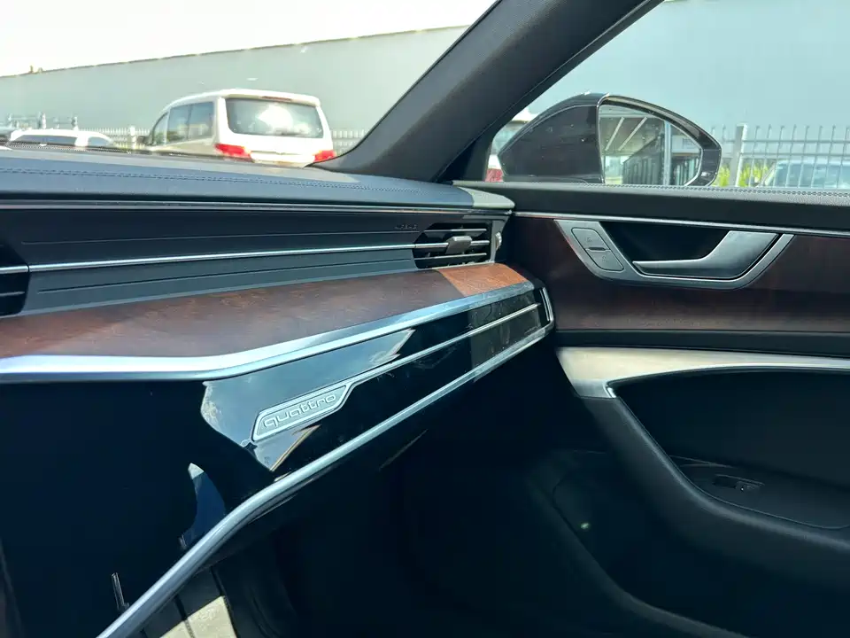 Audi A6L Audi A6L