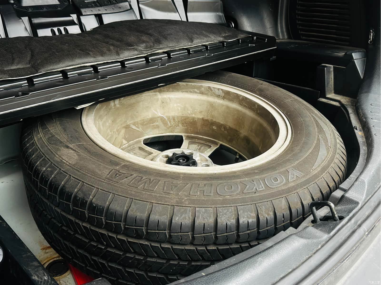 Toyota RAV4, 2014 16