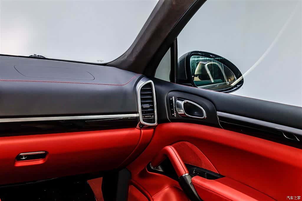 Porsche Cayenne, 2012 16