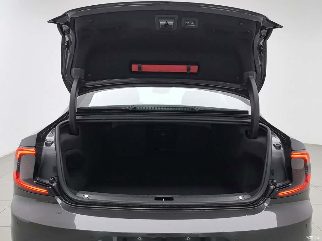 Volvo S90, 2021 16
