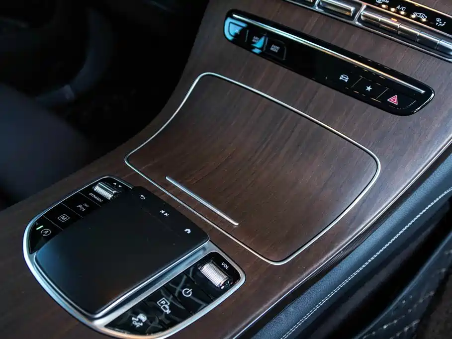 Mercedes-Benz GLC Mercedes-Benz GLC